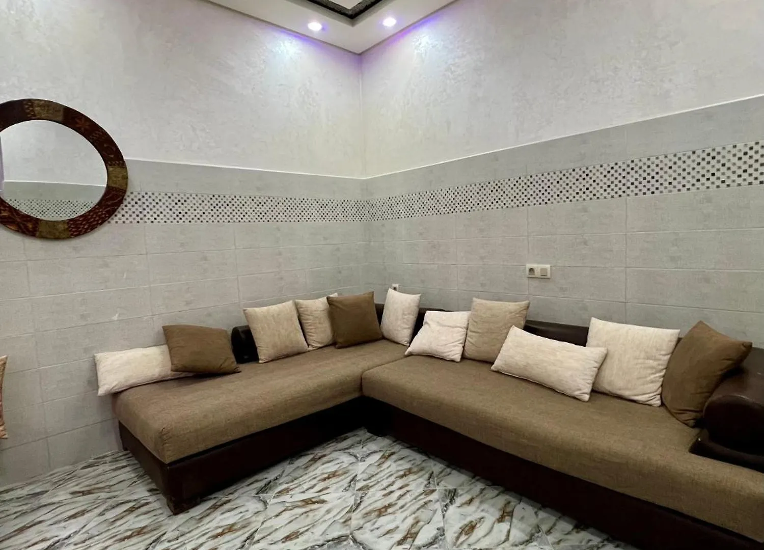 Appartement Familiale Jawharat Atlas Marrakesh Apartment